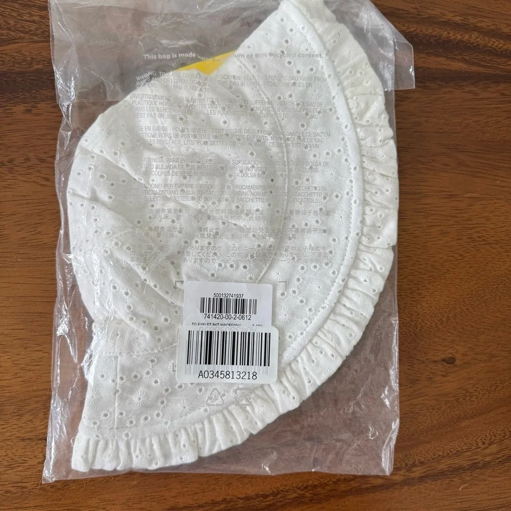 NWT Baby GAP White Eyelet Sun Hat 6-12M